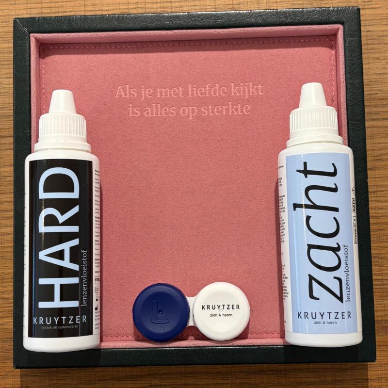 👁️ Waarom is de juiste contactlensvloeistof zo belangrijk?