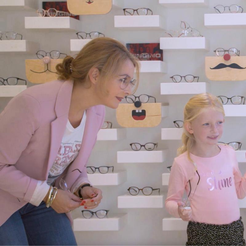 Bijziendheid bij kinderen voorkomen en behandelen👓